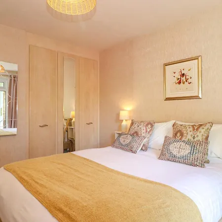 Sweden Bridge Дом отдыха *